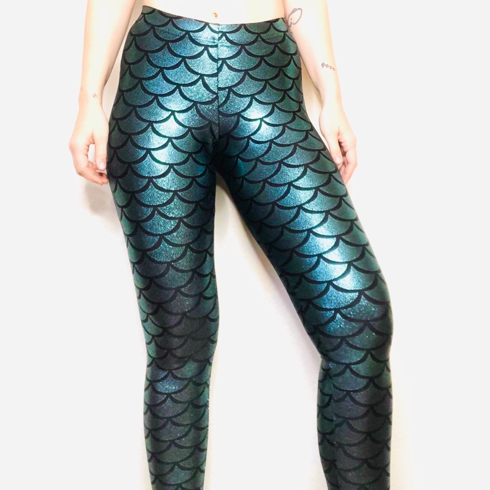 BlackMilk Mermaid Leggings - Picture 5 of 7